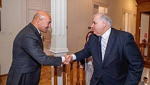 Başkan Soyer'den komşuya Terra Madre daveti 