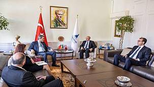 Başkan Soyer Portekiz Büyükelçisi'ni Terra Madre'ye davet etti 