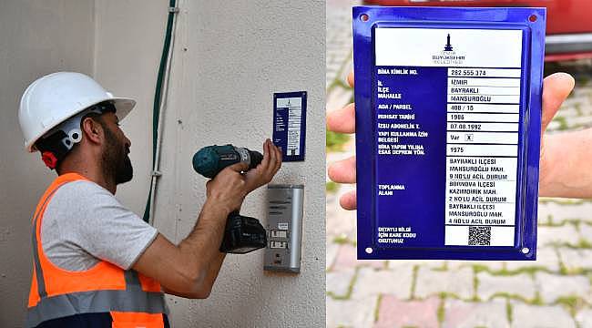 Bayraklı'da 31 bin 146 yapının artık kimlik belgesi var