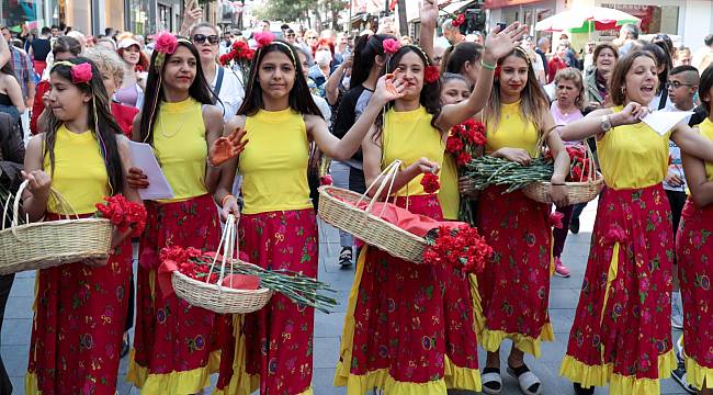 Karşıyaka'da Hıdırellez Coşkusu 