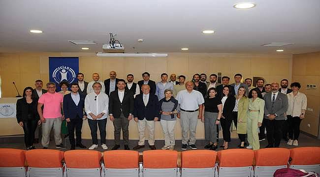 'Sadık Bey Yalıların Dili Olsa' EGİAD'daydı