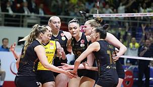 VakıfBank'tan muhteşem geri dönüş  