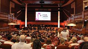 2'inci İzmir Uluslararası Film ve Müzik Festivali başladı