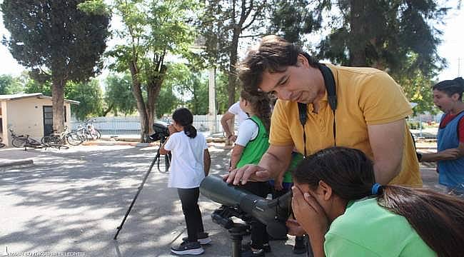 Büyükşehir'den çocuklara kuş gözlemciliği eğitimi 