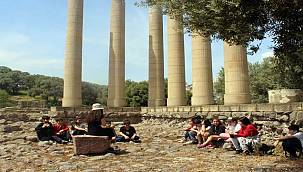 İlkokul öğrencileri Smyrna'yı resmetti