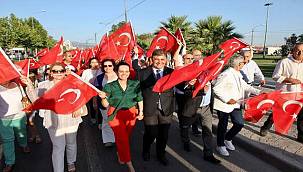 Karşıyaka'da coşku dolu 96. Yıl kutlamaları 