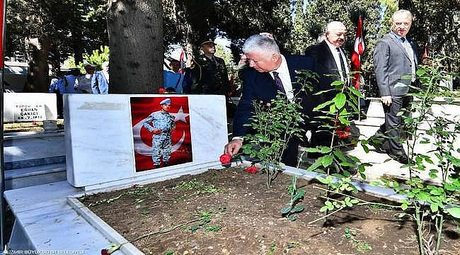 15 Temmuz Demokrasi ve Milli Birlik Günü'nde şehitler anıldı 