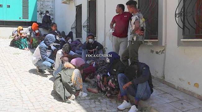Foça Açıklarında Yunanistan'ın Geri İttiği 48 Göçmen Kurtarıldı 