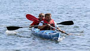 Görme engelli kanocular yarıştı 