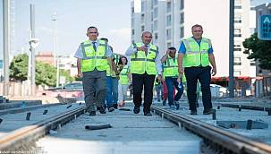 "İzmir daha fazla hafif raylı sistem ve metroyla buluşacak"