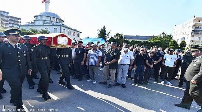 İzmir şehidini uğurladı 