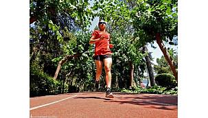 İzmirli "Demir Lady" Hollanda'da dördüncü oldu 