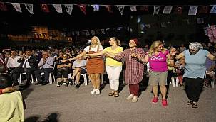 Karşıyaka Cumhuriyet Mahallesi'nde şenlik coşkusu