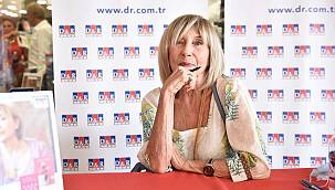 Ayşe Kulin Urla'da Okurlarıyla Buluştu 