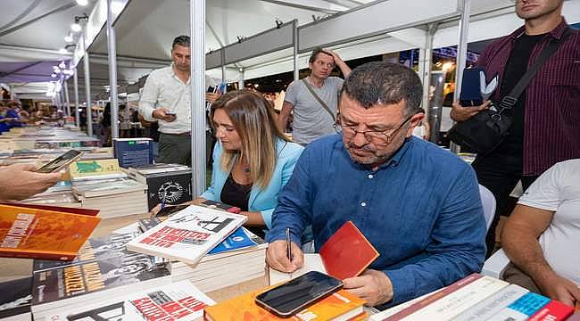 "Dikili Kitap Günleri" kapılarını açtı