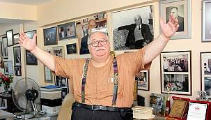 'İzmir Baba'yı Anıyoruz