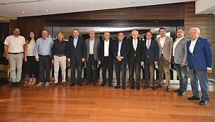 "İzmir Tarihi Liman Kenti UNESCO Dünya Mirası Listesi'ne girmeli" 