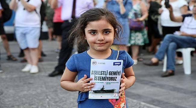 Karşıyaka asbestli gemiye karşı tek yürek 