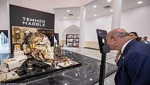 Başkan Soyer'den ilk gününde fuar turu 