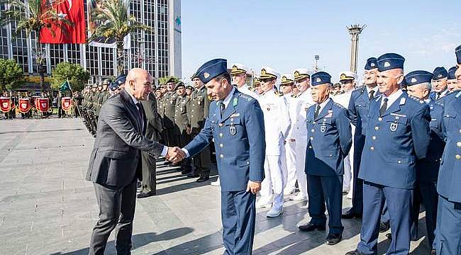 Başkan Soyer gaziler için düzenlenen törene katıldı 