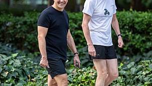 Başkan Soyer ile Büyükelçi Meyer-Landrut Otomobilsiz Kent Günü'ne yürüyerek başladı 