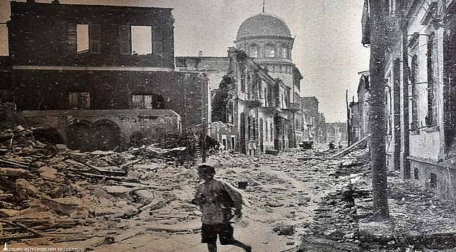 "Büyük İzmir Yangını 1922" fotoğraf sergisi açıldı 