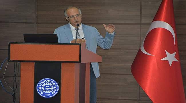 Doç. Dr. Karakaş: "İzmir, Milli Mücadele'nin Kızıl Elması'dır"