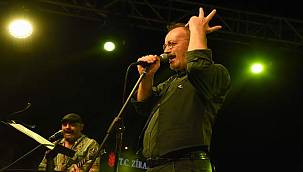 Hüsnü Arkan Foça'da 'barış' için söyledi