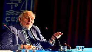 İlber Ortaylı Çeşme Festivali'nde 