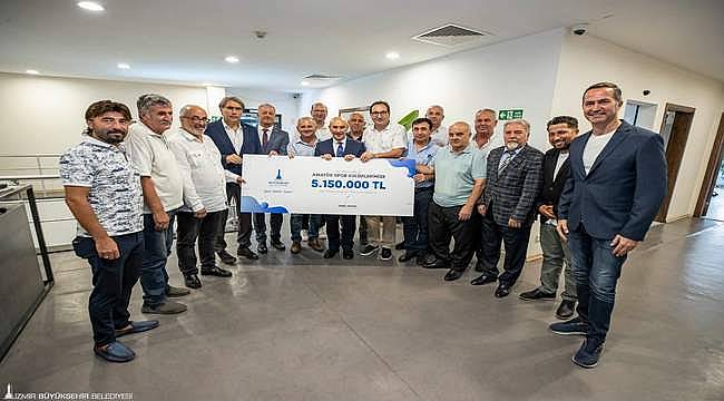 İzmir Büyükşehir Belediyesi'nden amatör kulüplere 5 milyon 150 bin liralık destek 