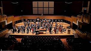 Kosova Filarmoni Orkestrası'ndan Balkan ezgileri 