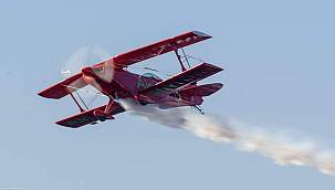 Kurtuluşun 100. yılında hava gösterileri nefes kesti 