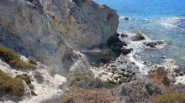 Foça'da bir koyda 10 gün arayla bir ceset daha bulundu