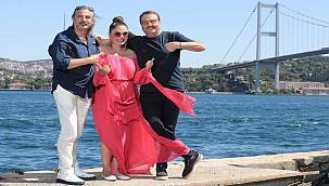 İzel-Çelik-Ercan'ın 30 Yıl Aradan Sonra İlk Halk Konseri Aliağa'da 