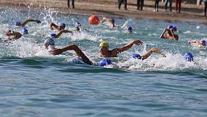 Kulaçlar 100'üncü yıl için atıldı 