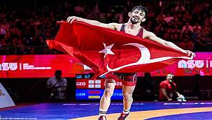 Milli güreşçi Kerem Kamal dünya şampiyonu