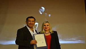 Prof. Dr. Özbilgin: "Atatürk için müzik ve dans, muasır medeniyetler seviyesine varmanın bir göstergesiydi" 