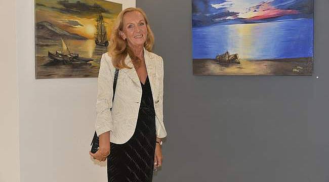 Slovak Ressam Elena Kurucova İzmir'de! 