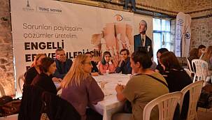 Engelli ebeveynleri için panel ve çalıştay yapıldı 