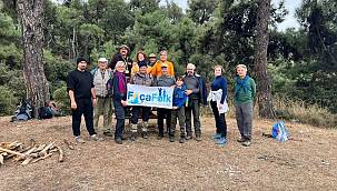Foça Folk Platformu üyeleri doğa yürüyüşlerine devam ediyor 