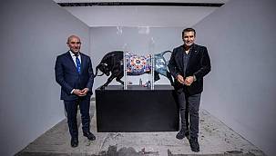 Güneştekin'in "Gâvur Mahallesi" sergisi kapılarını açtı 