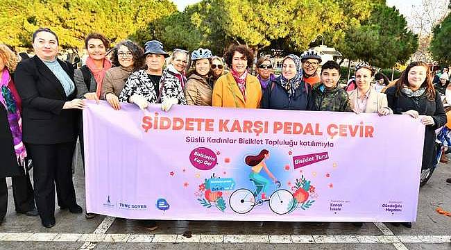 İzmirli kadınlar şiddete karşı farkındalık için pedal çevirdi 