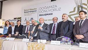 Başkan Soyer "Doğamıza Dönüyoruz" başlıklı uzman toplantısında konuştu: Geleceği ortak akılla inşa etmenin sorumluluğunu taşıyoruz