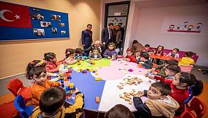 İzmir'in 16'ncı Masal Evi Menemen'de açıldı 