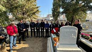 Kemal Baysak mezarı başında anıldı 