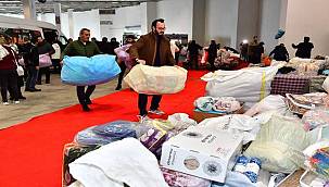 İzmirliler tek yürek oldu 