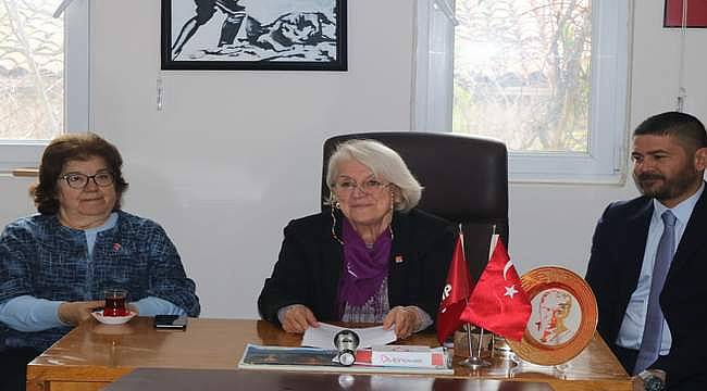 CHP Foça İlçe Kadın Kolları'ndan 8 Mart'a özel açıklama:
