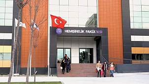 EÜ Hemşirelik Fakültesinden depremzede öğrencilere 12 ay burs desteği 