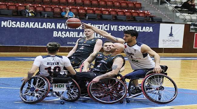 İzmir Büyükşehir Belediyesi finalde! 