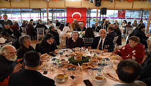 Foça'da şehit ve gazi yakınları iftarda bir araya geldi 